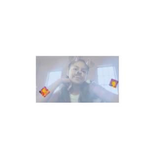 Meet your Posher, Leslie